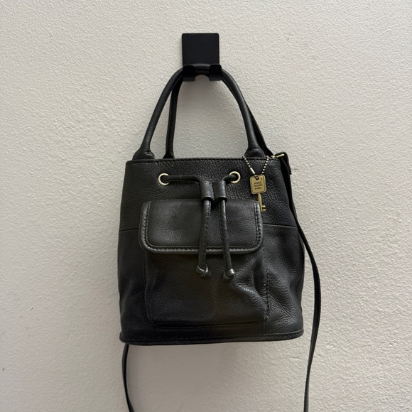 VTG Fossil mini bucket convertible crossbody Bag Black Leather - Picture 1 of 9